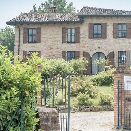 Manganina - Tabiano Castle Country فيلة سالسوماجّوري تيرمي